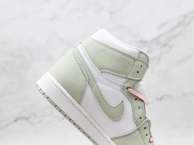 Nike Air Jordan 1 High “Seafoam” Modelo 231H